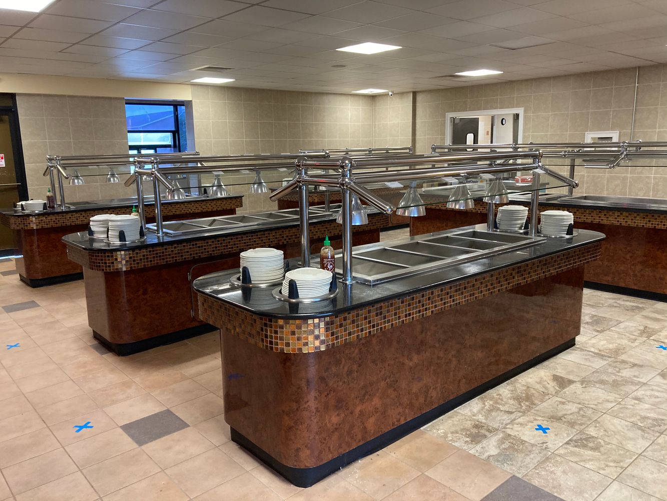 FREESTANDING RESTAURANT PROPERTY FOR SALE: 1109 Hickox, Lincoln, IL 62656